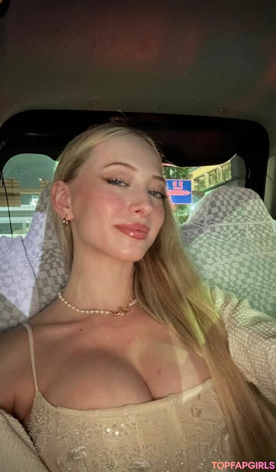 Naakte gelekte OnlyFans-foto van Sophia Diamond #818 Naakte gelekte OnlyFans-foto van Sophia Diamond #818