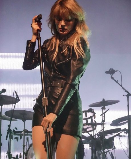 Lauren Mayberry