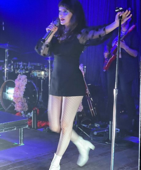 Lauren Mayberry