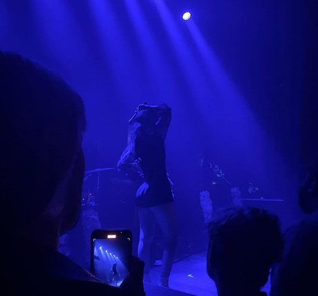 Lauren Mayberry