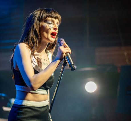 Lauren Mayberry