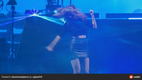 Lauren Mayberry
