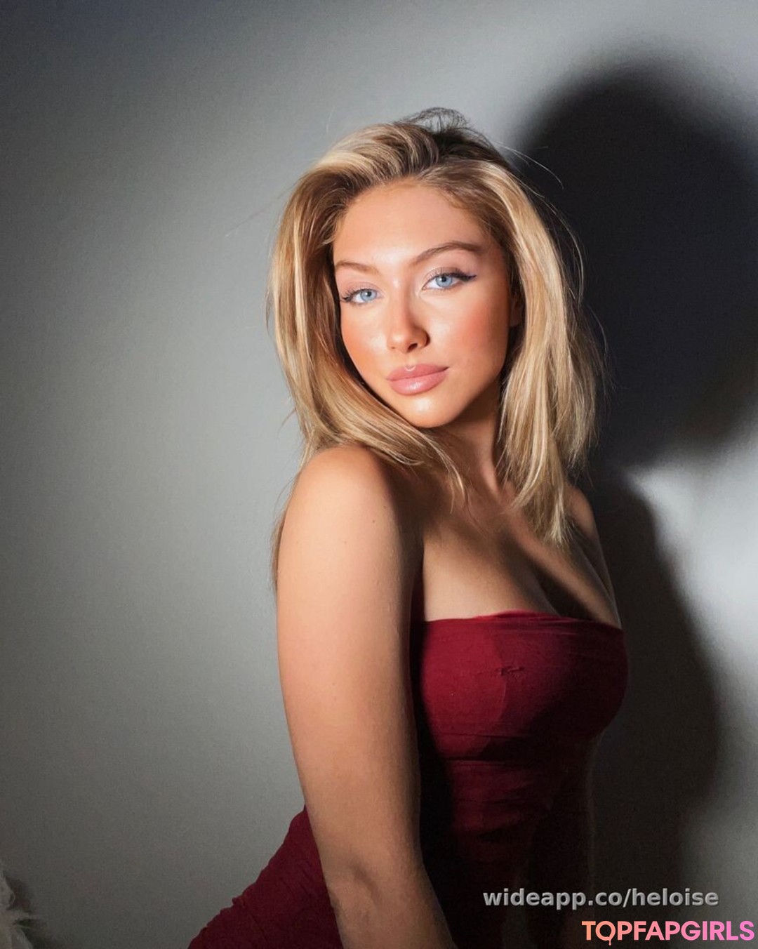 Naakte gelekte OnlyFans-foto van Heloise Hut #1245