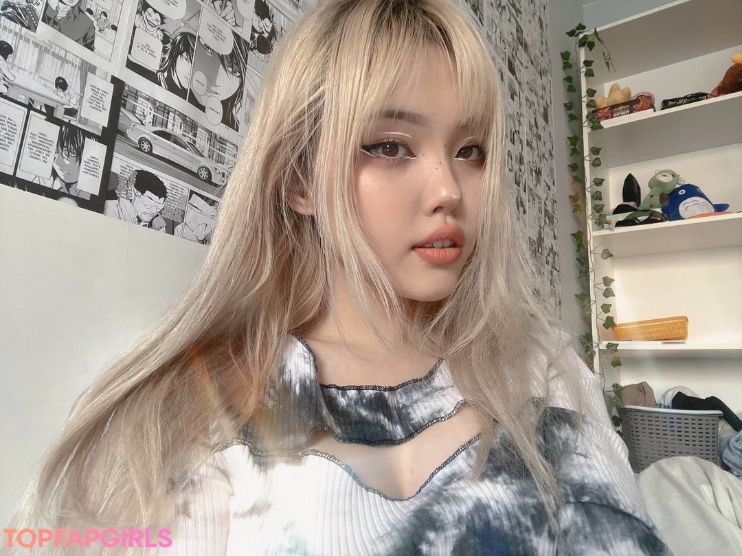 Naakte gelekte OnlyFans-foto van Babyjeyy Jennysweety #49