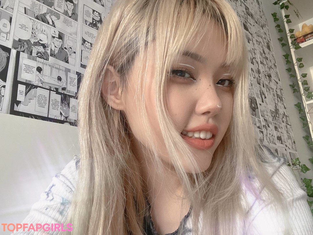 Naakte gelekte OnlyFans-foto van Babyjeyy Jennysweety #50
