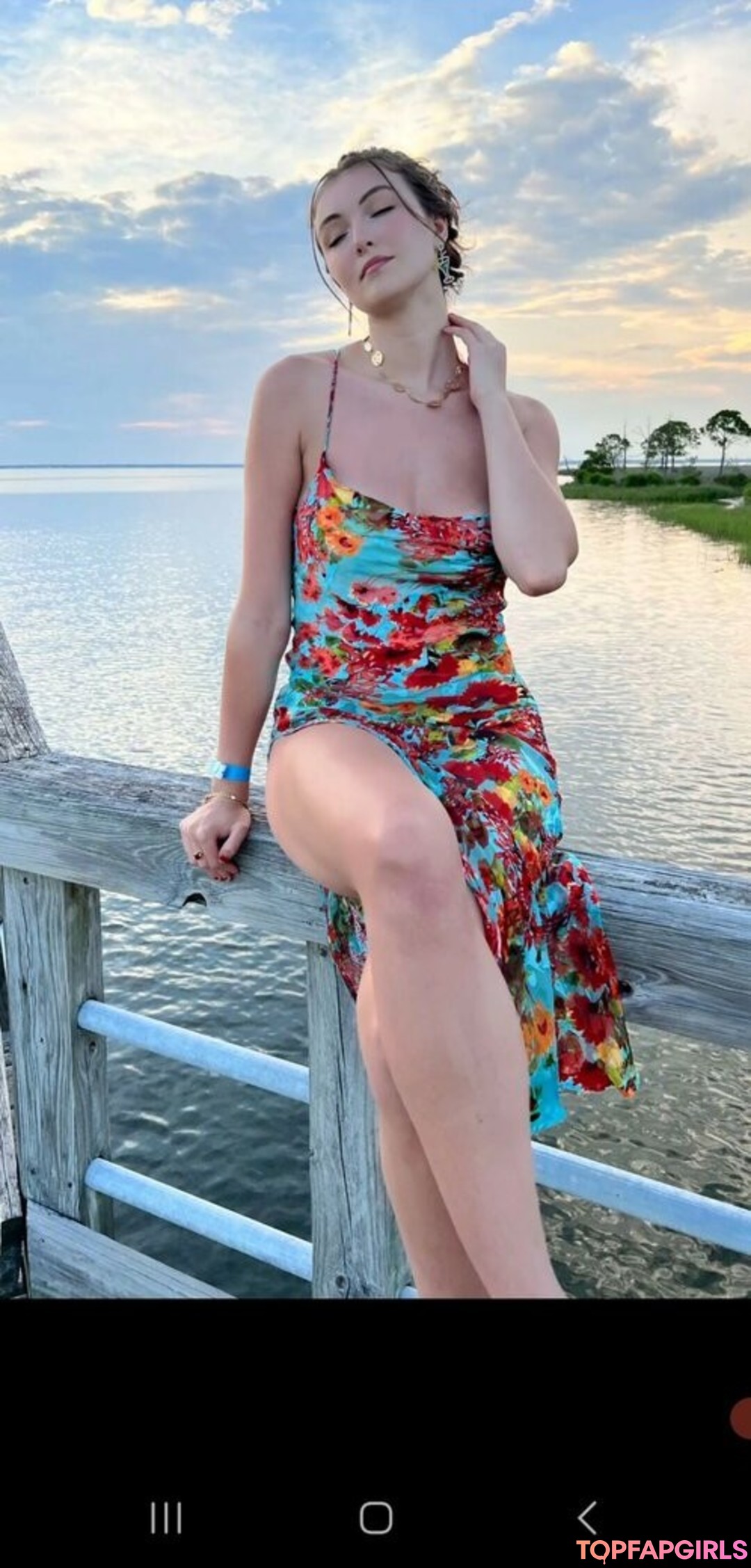 Naakte gelekte OnlyFans-foto van Rachel Michelle #1028