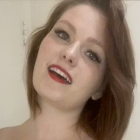 Naakte gelekte OnlyFans-foto van Jeanna Harrison