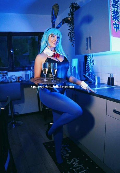 Julia Bayonetta