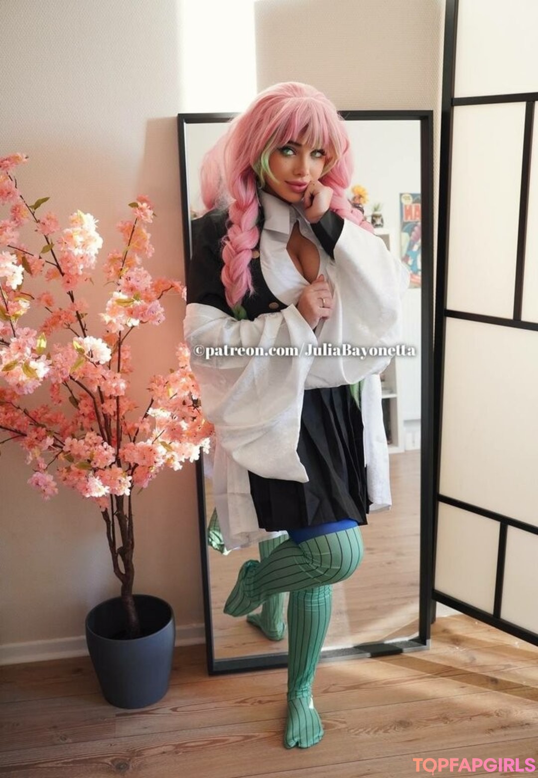 Naakte gelekte OnlyFans-foto van Julia Bayonetta #552 Naakte gelekte OnlyFans-foto van Julia Bayonetta #552