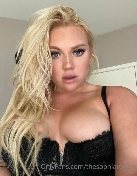 Thesophiarosexx