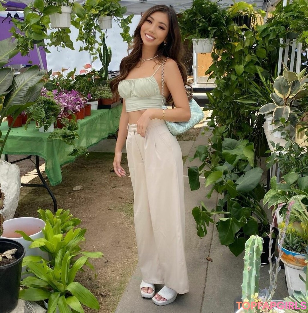 Naakte gelekte OnlyFans-foto van Supcaitlin #141 Naakte gelekte OnlyFans-foto van Supcaitlin #141