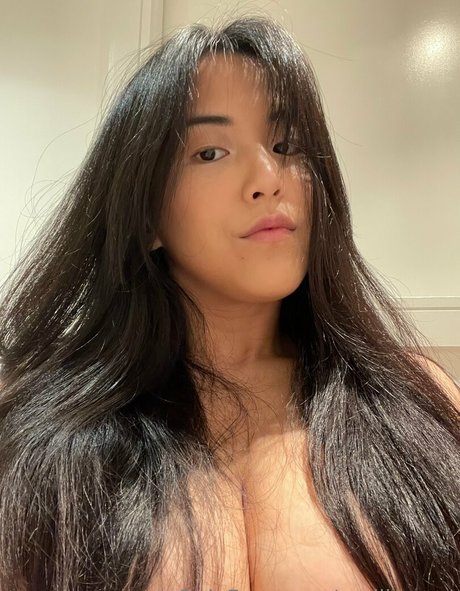 Andiipoops Naakte gelekte OnlyFans-foto van Andiipoops #2