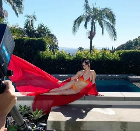 Laura Marano