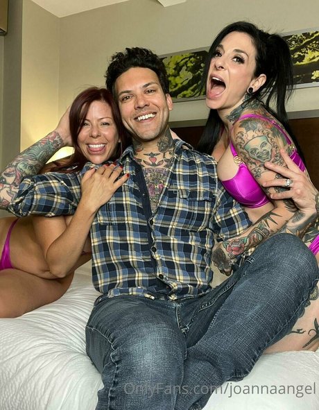 Joanna Angel