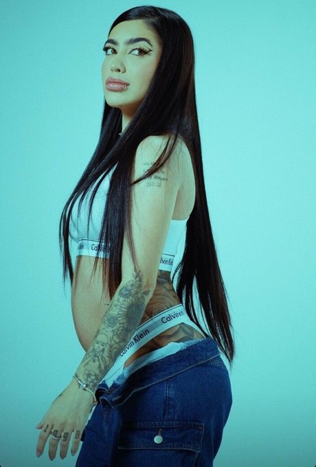 MC Mirella
