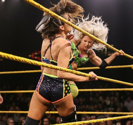 Dakota Kai