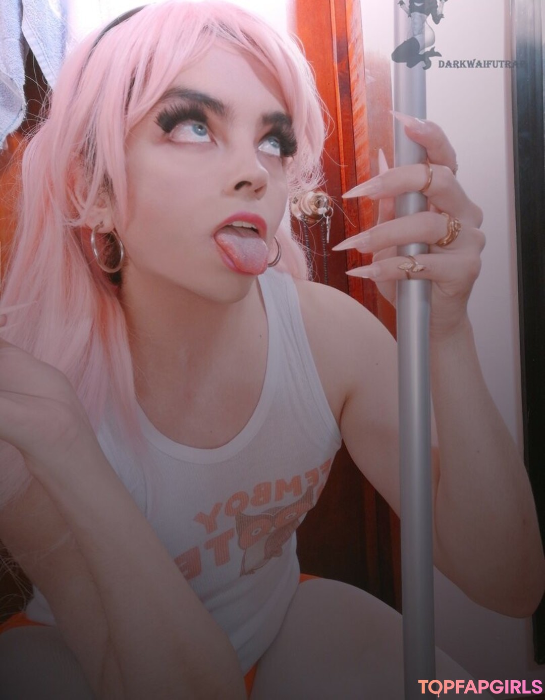 Naakte gelekte OnlyFans-foto van Darkwaifutrap #1308