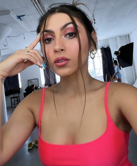 Alondra Delgado