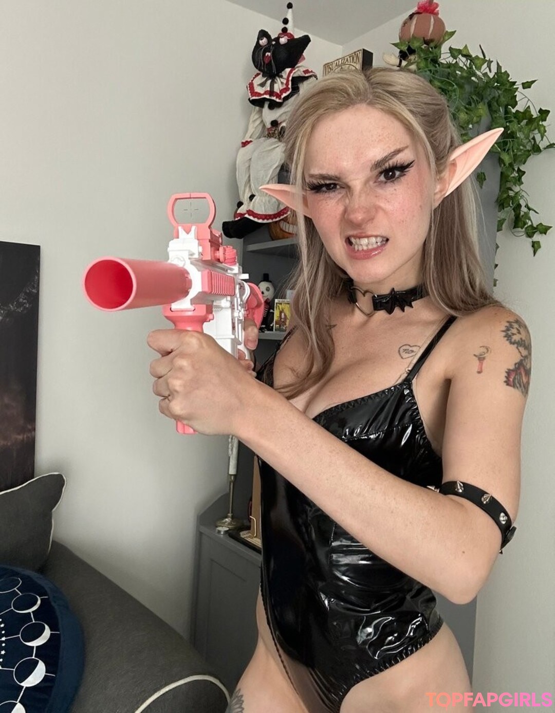 Naakte gelekte OnlyFans-foto van Busy B Asmr #1296