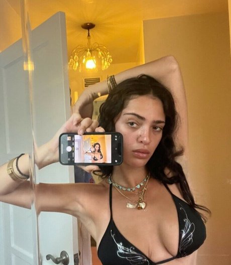 Luna Blaise