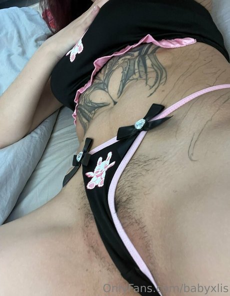 Naakte gelekte OnlyFans-foto van Babyxlis