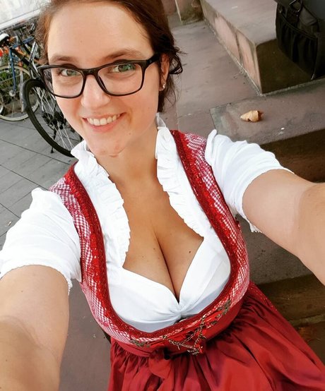 Naakte gelekte OnlyFans-foto van Silvisilvilein