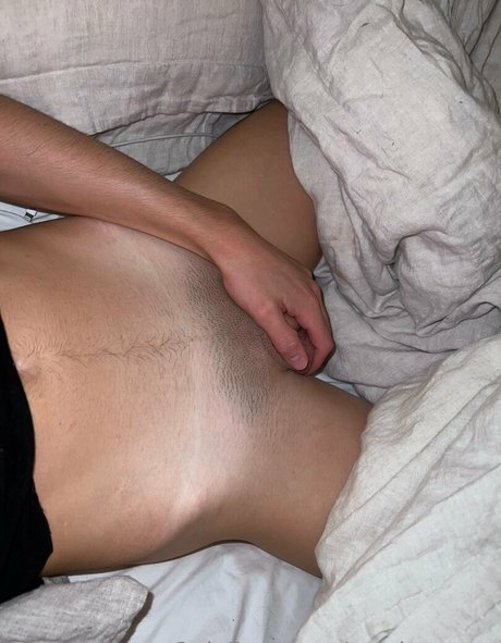 Naakte gelekte OnlyFans-foto van Mxchcuevas