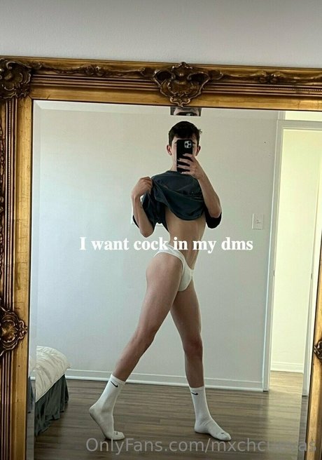Naakte gelekte OnlyFans-foto van Mxchcuevas