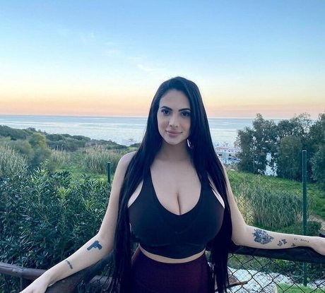 Naakte gelekte OnlyFans-foto van Sannatorr