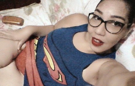 Naakte gelekte OnlyFans-foto van Andressa Aquino