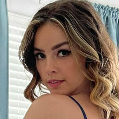Naakte gelekte OnlyFans-foto van Evelynlovefree