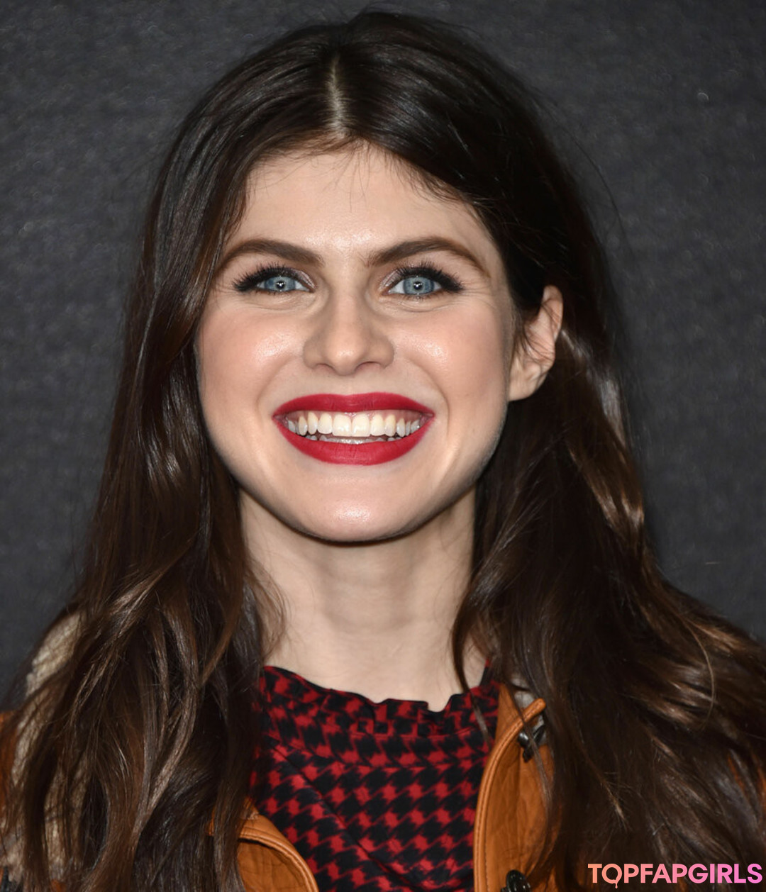 Naakte gelekte OnlyFans-foto van Alexandra Daddario #1093