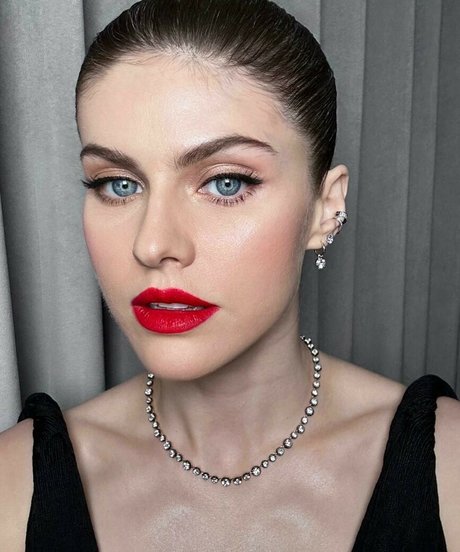 Alexandra Daddario