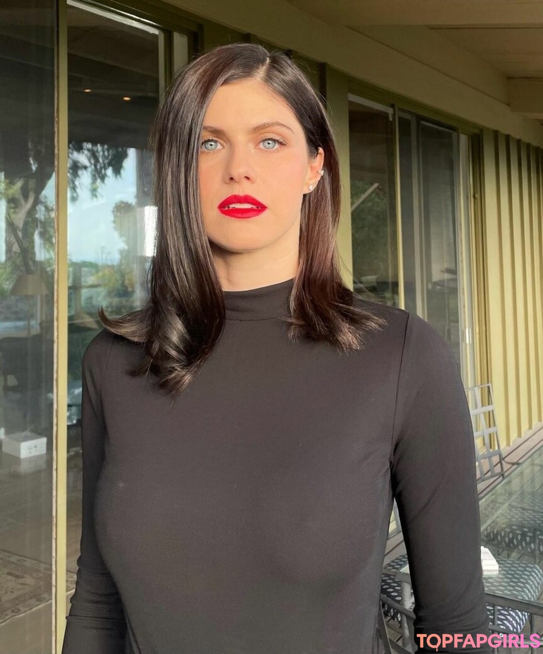 Naakte gelekte OnlyFans-foto van Alexandra Daddario #1420