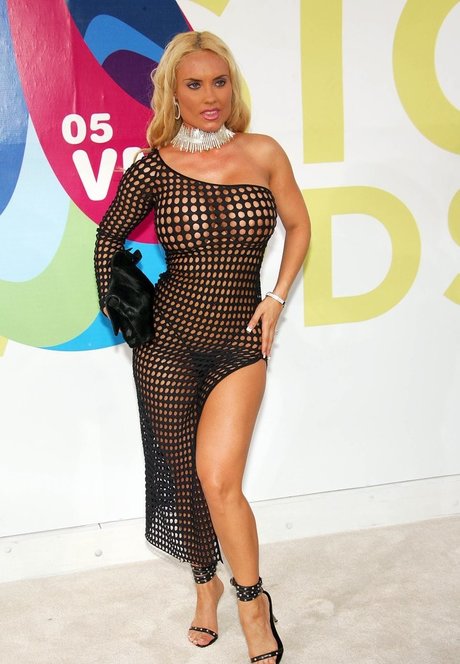 Nicole Coco Austin