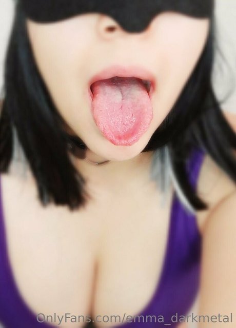 Naakte gelekte OnlyFans-foto van Emmadarkmetal