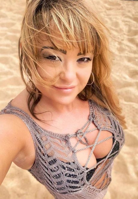 Danielle Nicholls
