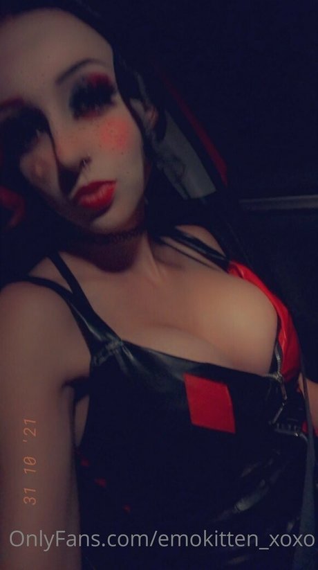 Emokittenxoxo