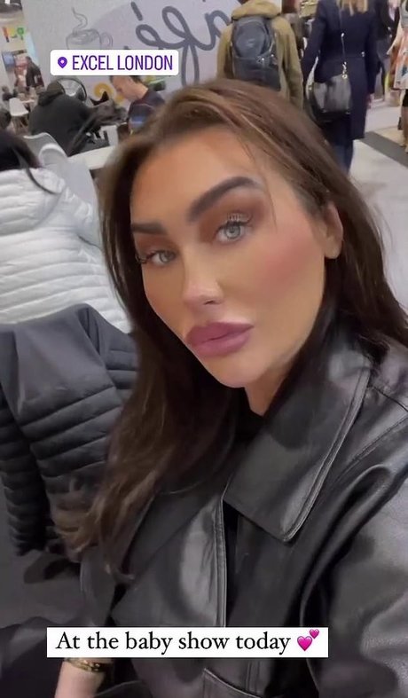 Lauren Goodger