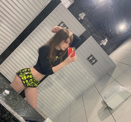 Sayuri Mattar