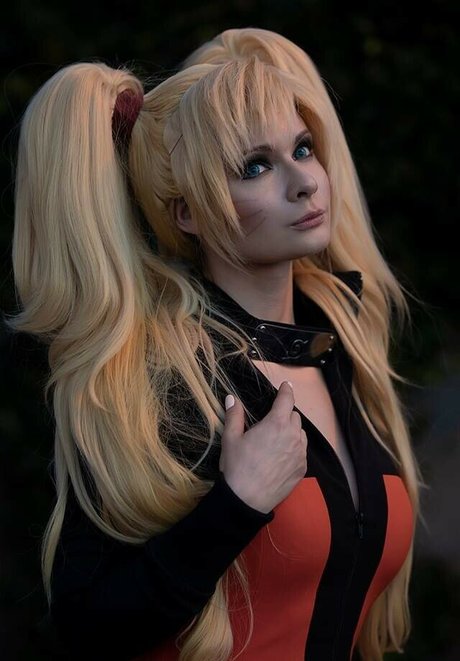 Jannet In Cosplay