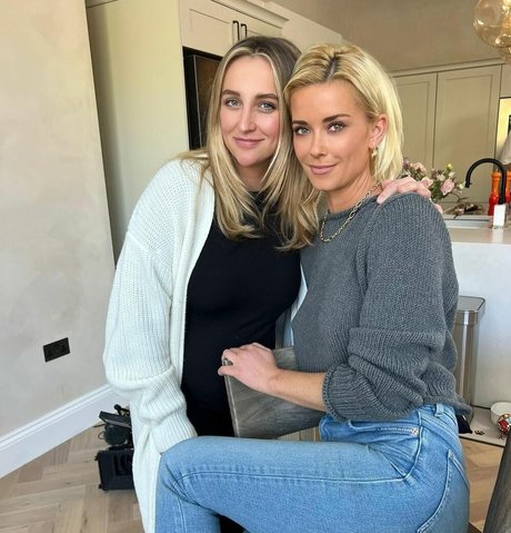 Naakte gelekte OnlyFans-foto van Tiffany Watson