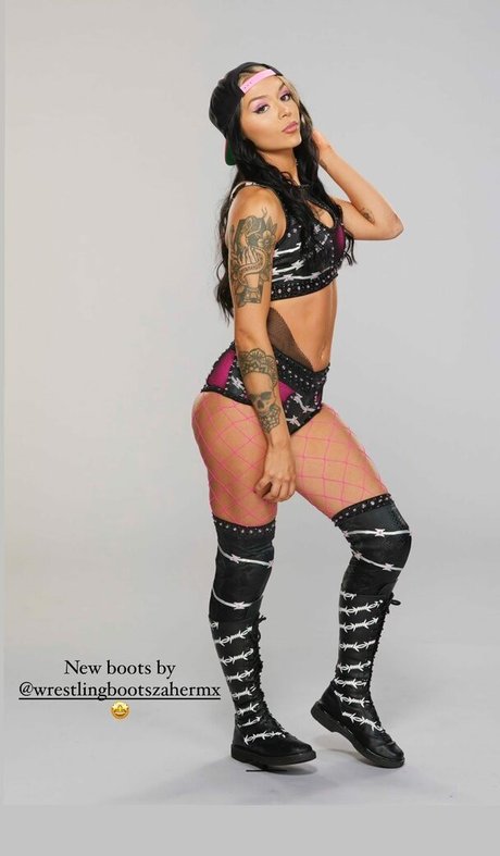 Cora Jade