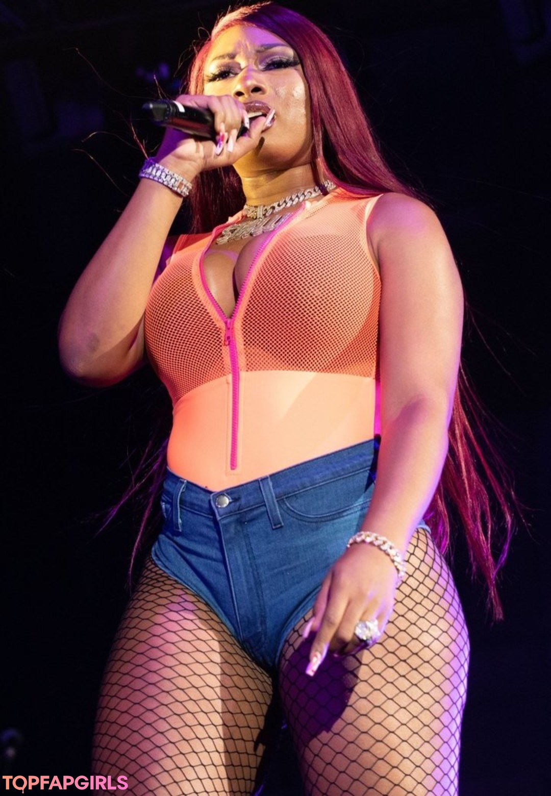Naakte gelekte OnlyFans-foto van Megan Thee Stallion #145 Naakte gelekte OnlyFans-foto van Megan Thee Stallion #145