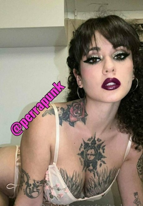Naakte gelekte OnlyFans-foto van Anitakinky