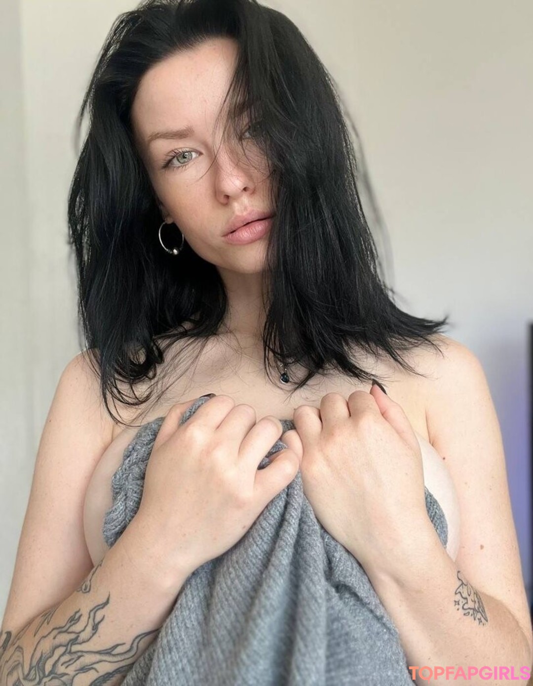 Naakte gelekte OnlyFans-foto van Innervus #1226