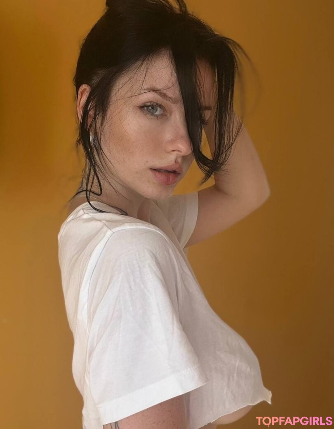 Naakte gelekte OnlyFans-foto van Innervus #1405