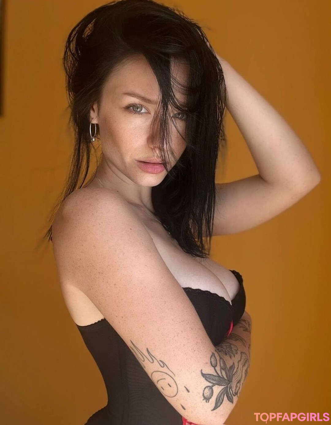 Naakte gelekte OnlyFans-foto van Innervus #1440