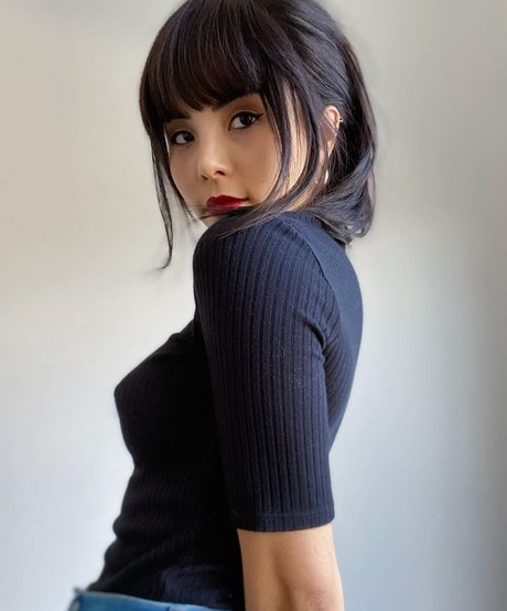 Anna Akana