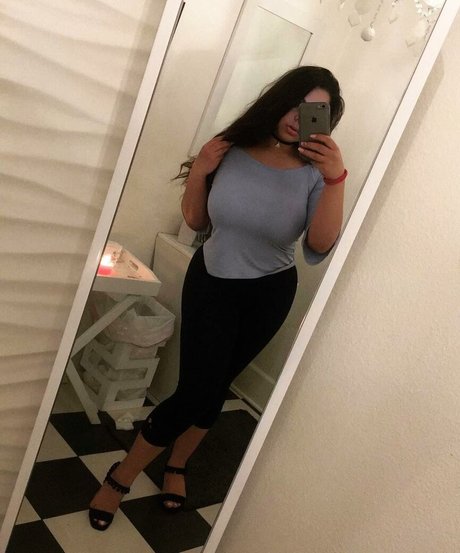 Iloveteniah